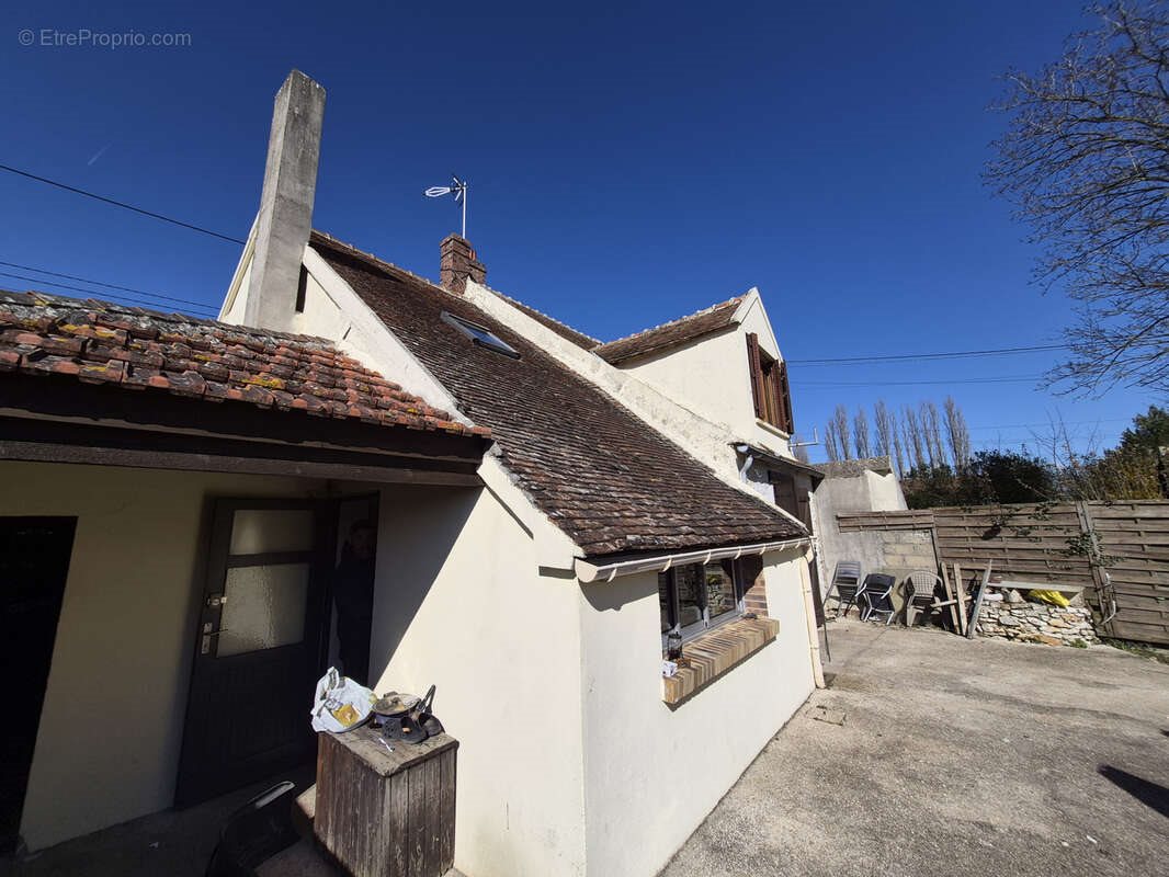 Maison à vendre, 102m², Châteaubleau