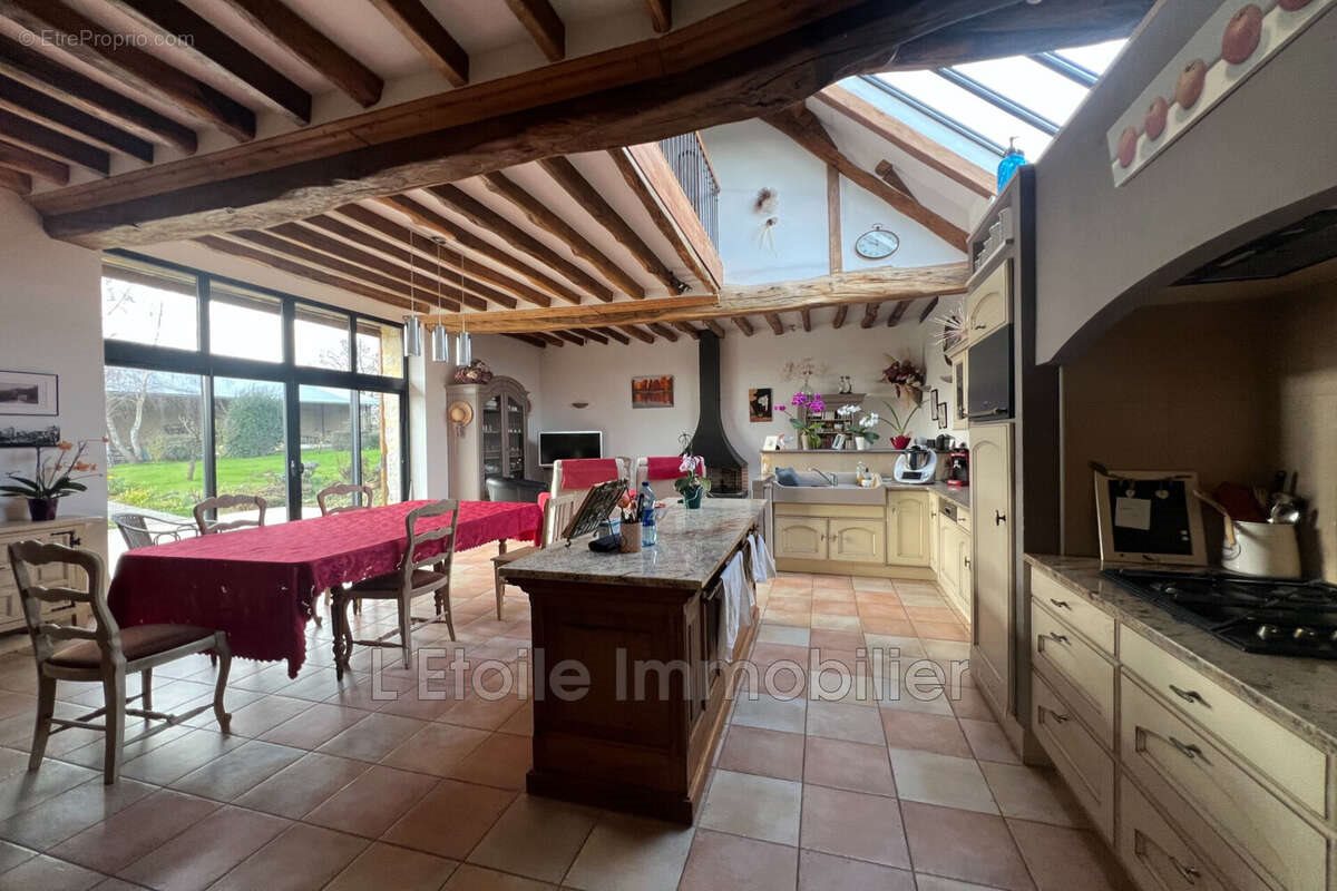 Maison à vendre, 150m², Mortagne-au-Perche