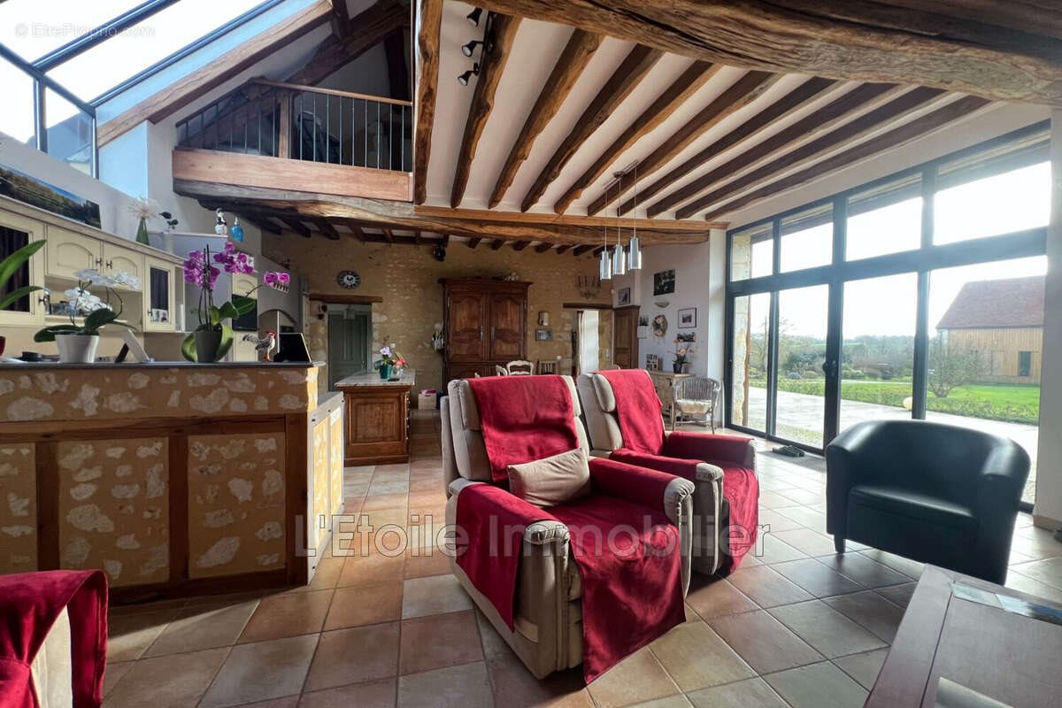 Maison à vendre, 150m², Mortagne-au-Perche