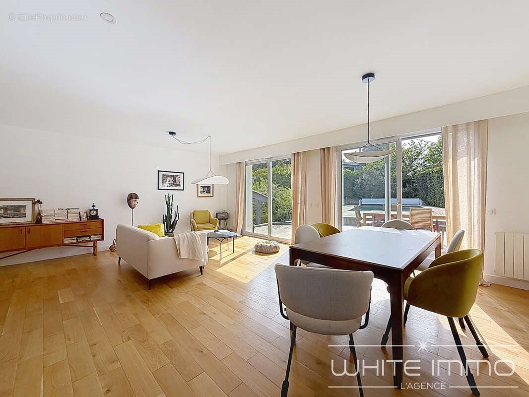 Maison à vendre, 143m², Francheville