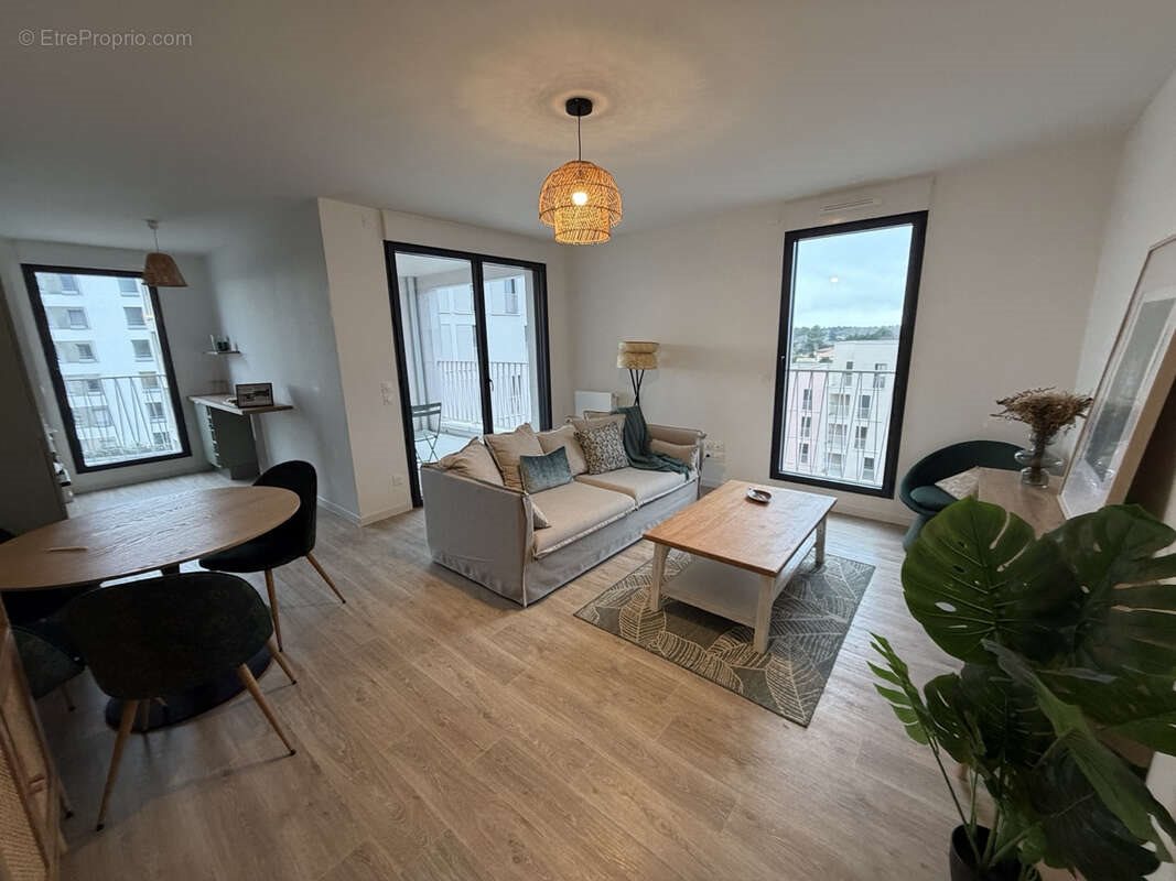 Appartement à vendre, 70m², Mérignac