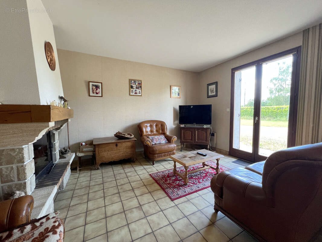 Maison à vendre, 165m², Meaulne