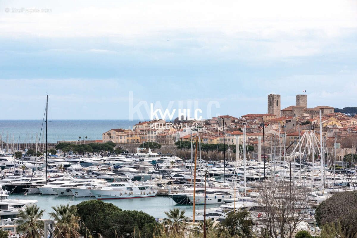 Appartement à vendre, 89m², Antibes
