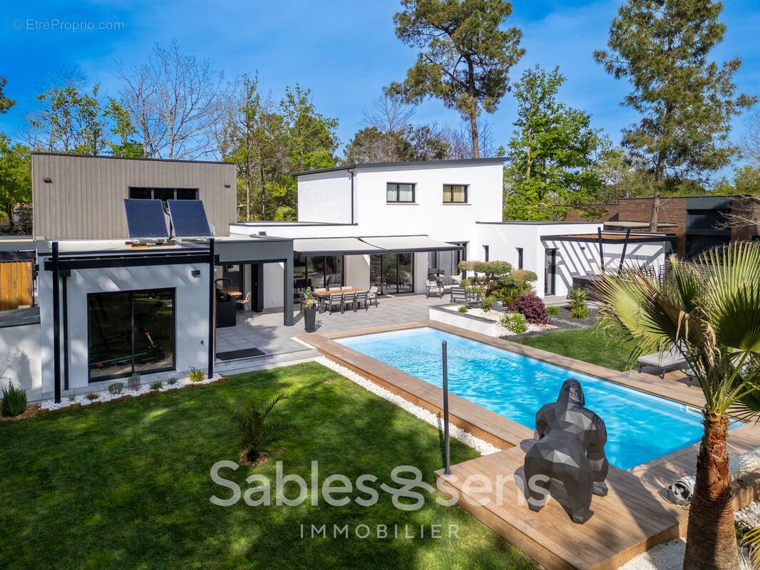 Maison à vendre, 207m², Challans