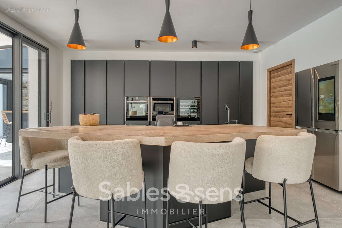 Maison à vendre, 207m², Challans