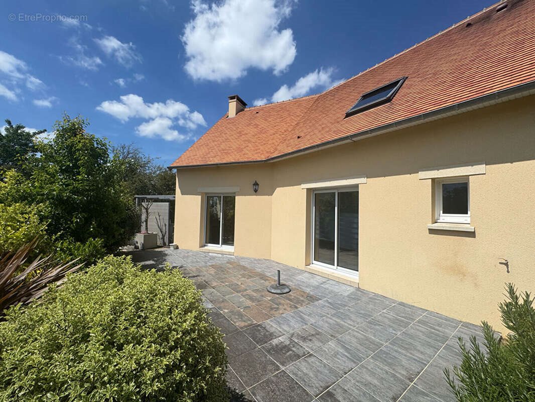 Maison à vendre, 137m², Monceaux-en-Bessin