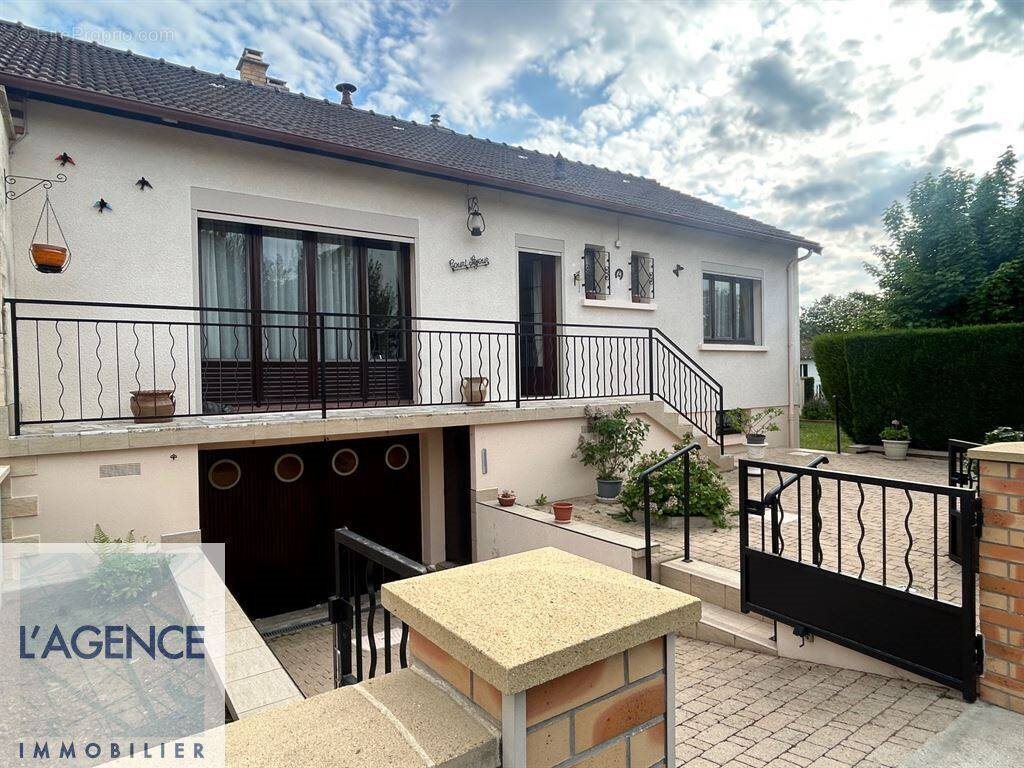 Maison à vendre, 82m², Vailly-sur-Aisne