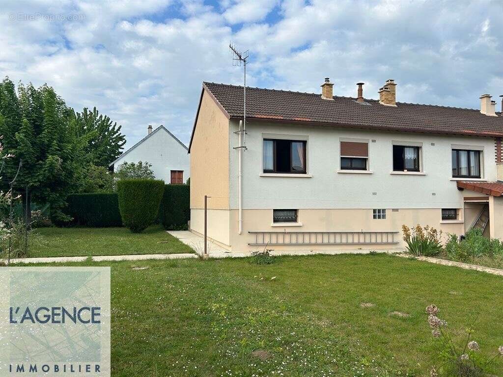 Maison à vendre, 82m², Vailly-sur-Aisne