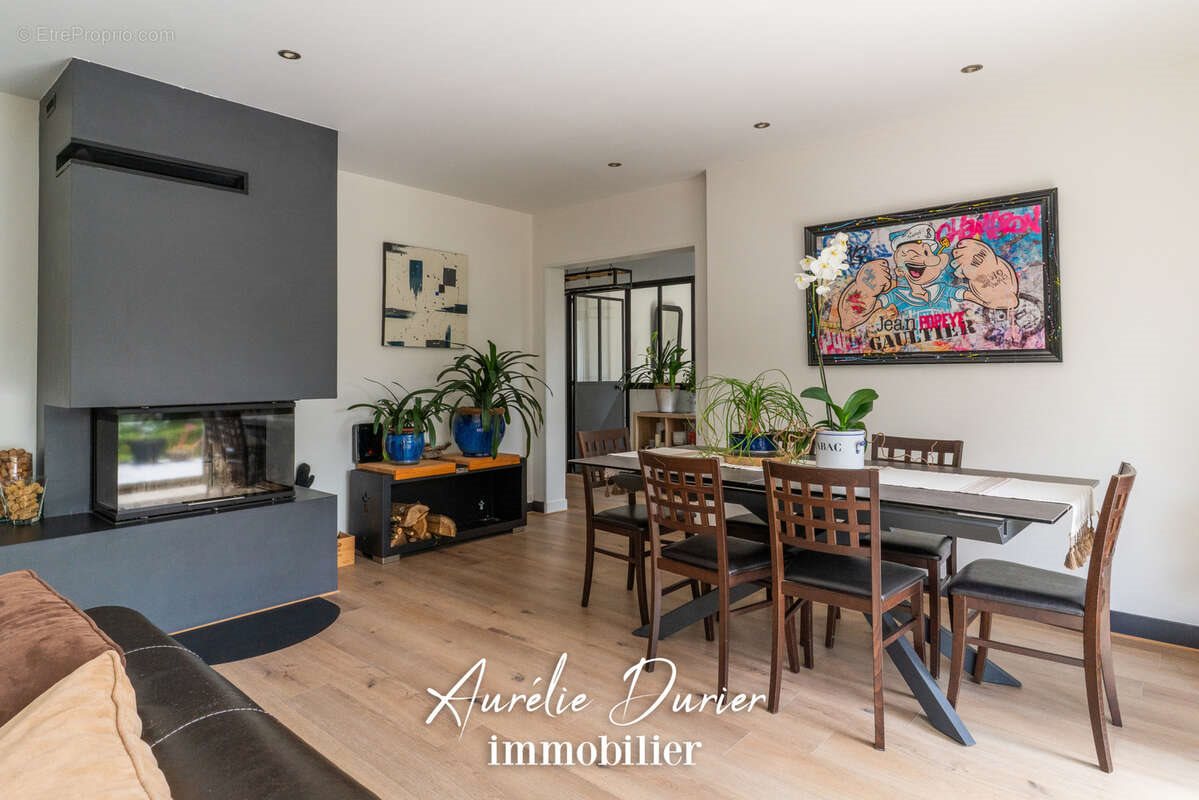 Maison à vendre, 158m², Luynes