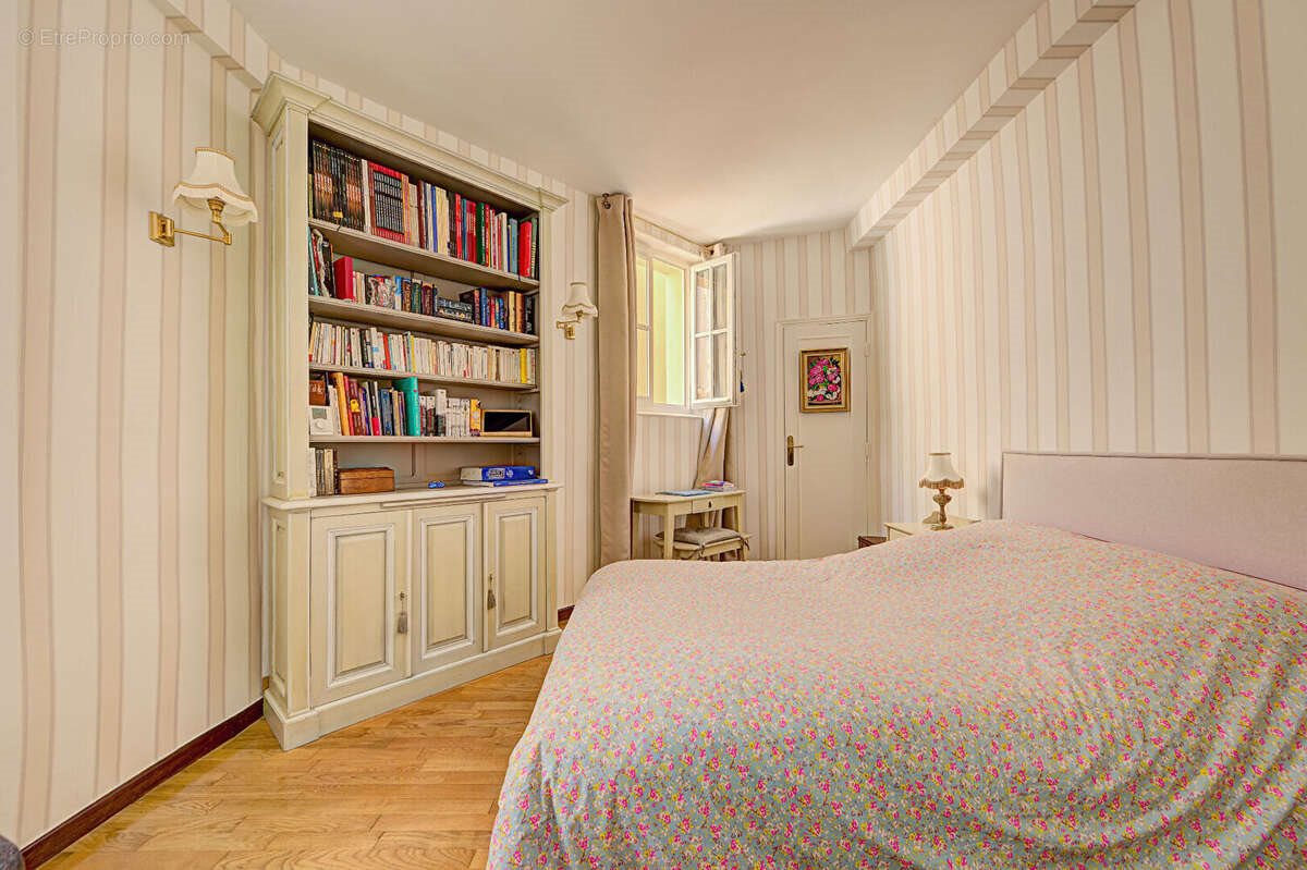 Appartement à vendre, 65m², Versailles