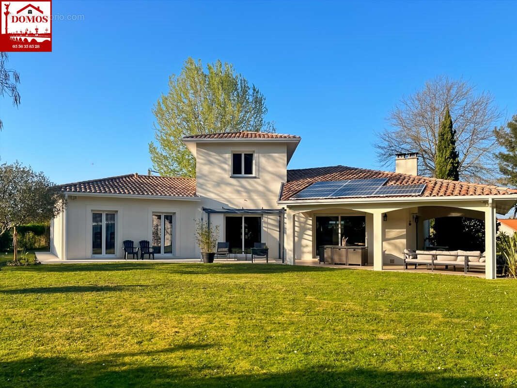 Maison à vendre, 180m², Parempuyre