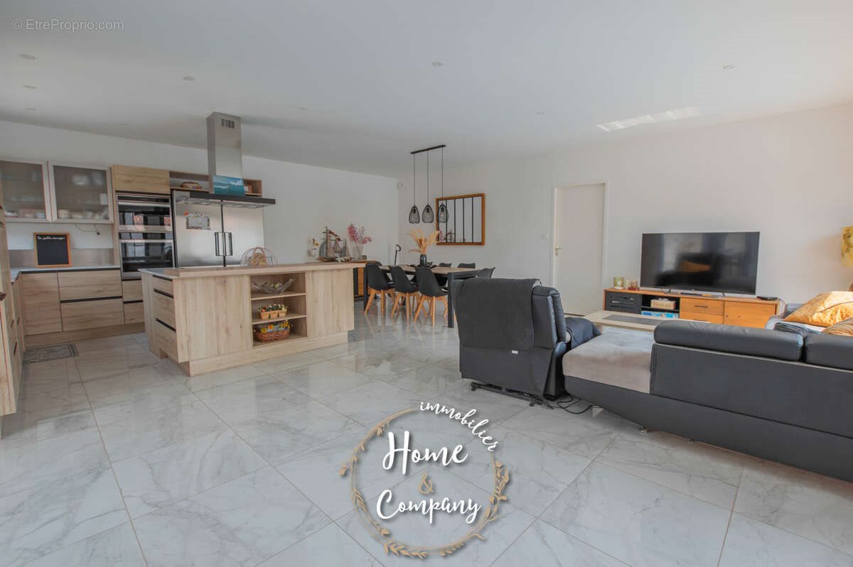 Maison à vendre, 144m², Vaux-sur-Mer