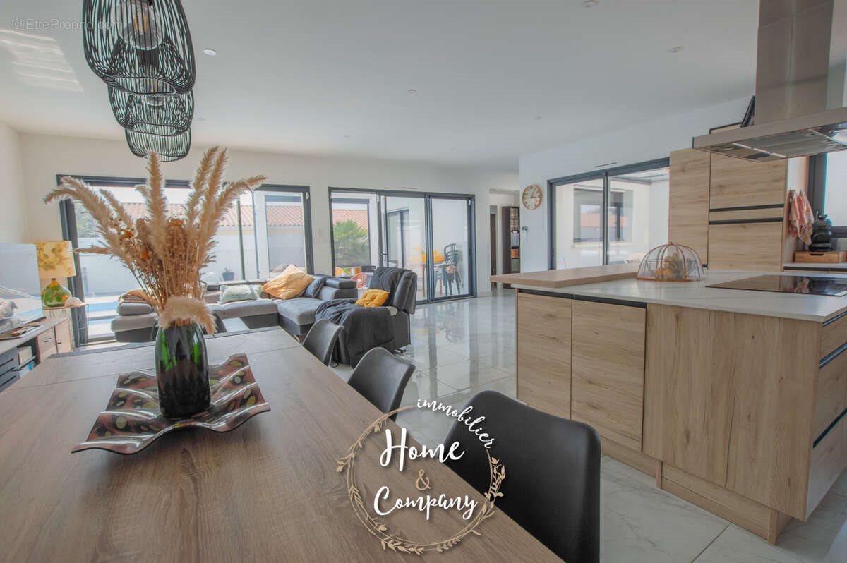 Maison à vendre, 144m², Vaux-sur-Mer