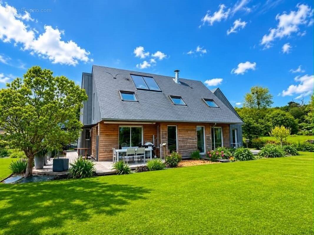 Maison à vendre, 173m², Neufmesnil