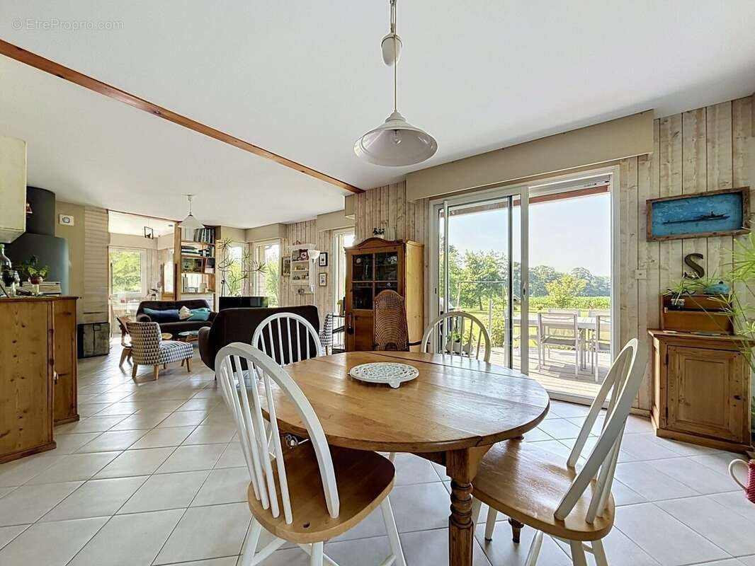 Maison à vendre, 173m², Neufmesnil