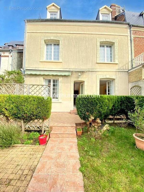 Maison à vendre, 128m², Trouville-sur-Mer