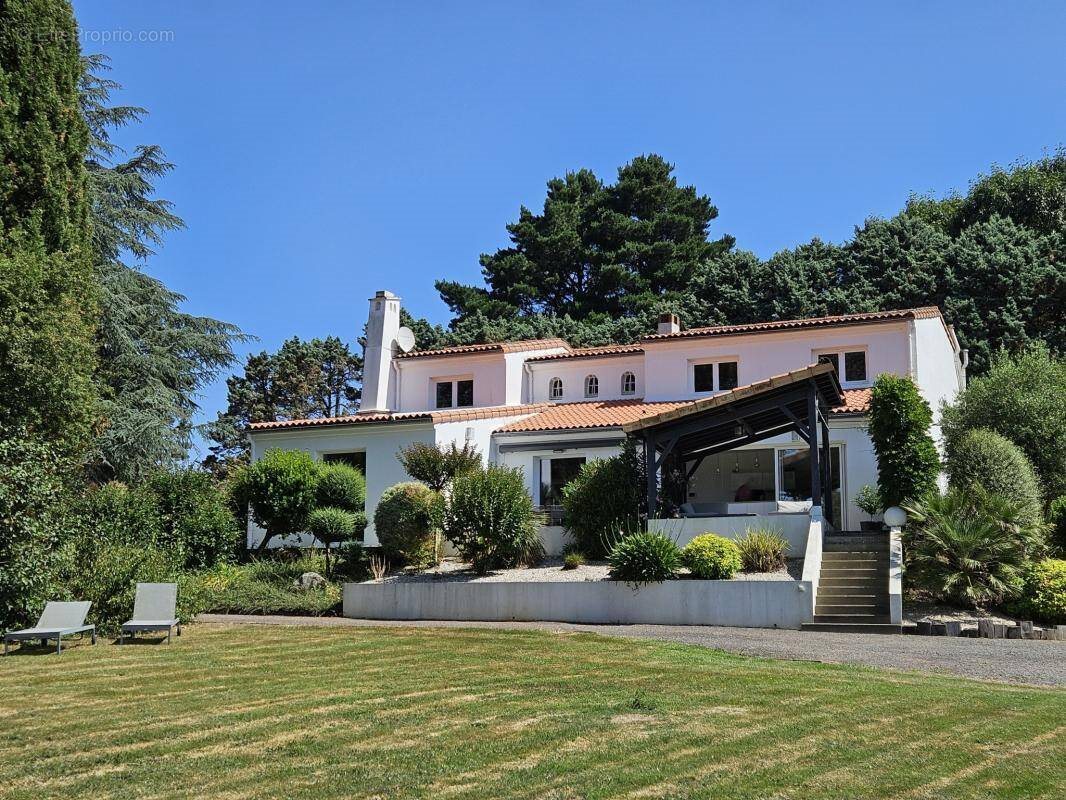 Maison à vendre, 223m², Cholet