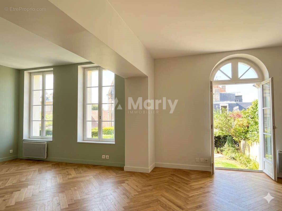 Appartement à vendre, 94m², Trouville-sur-Mer