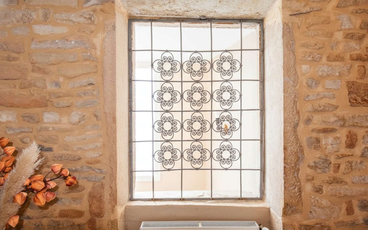 Maison à vendre, 128m², Charnay