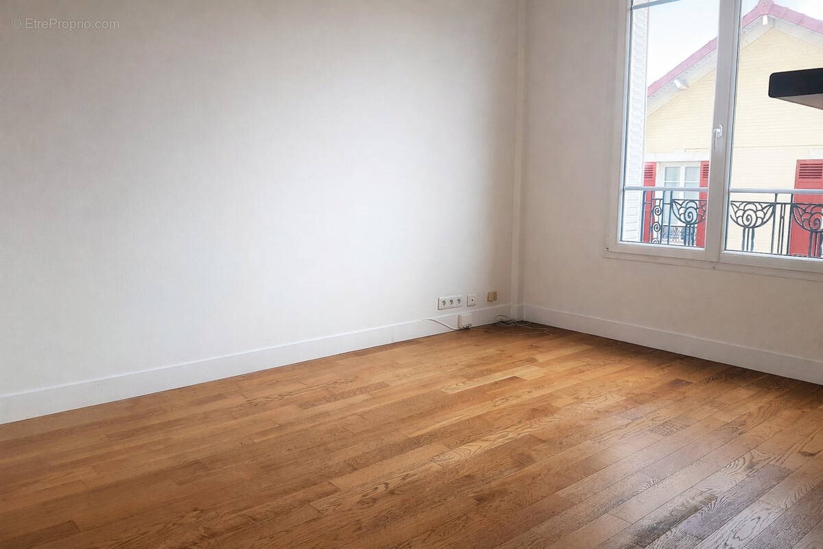 Appartement à vendre, 20m², Colombes