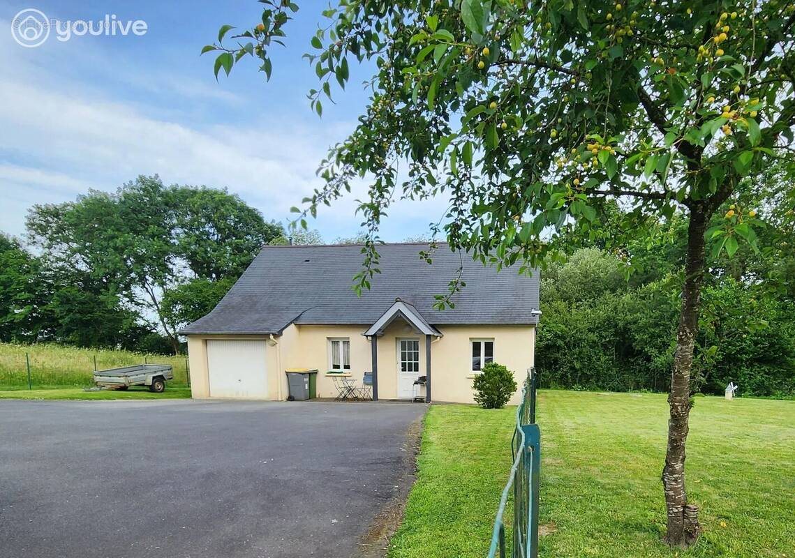 Maison à vendre, 66m², Brusvily