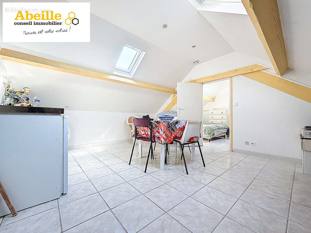 Appartement à vendre, 18m², Saint-Chéron