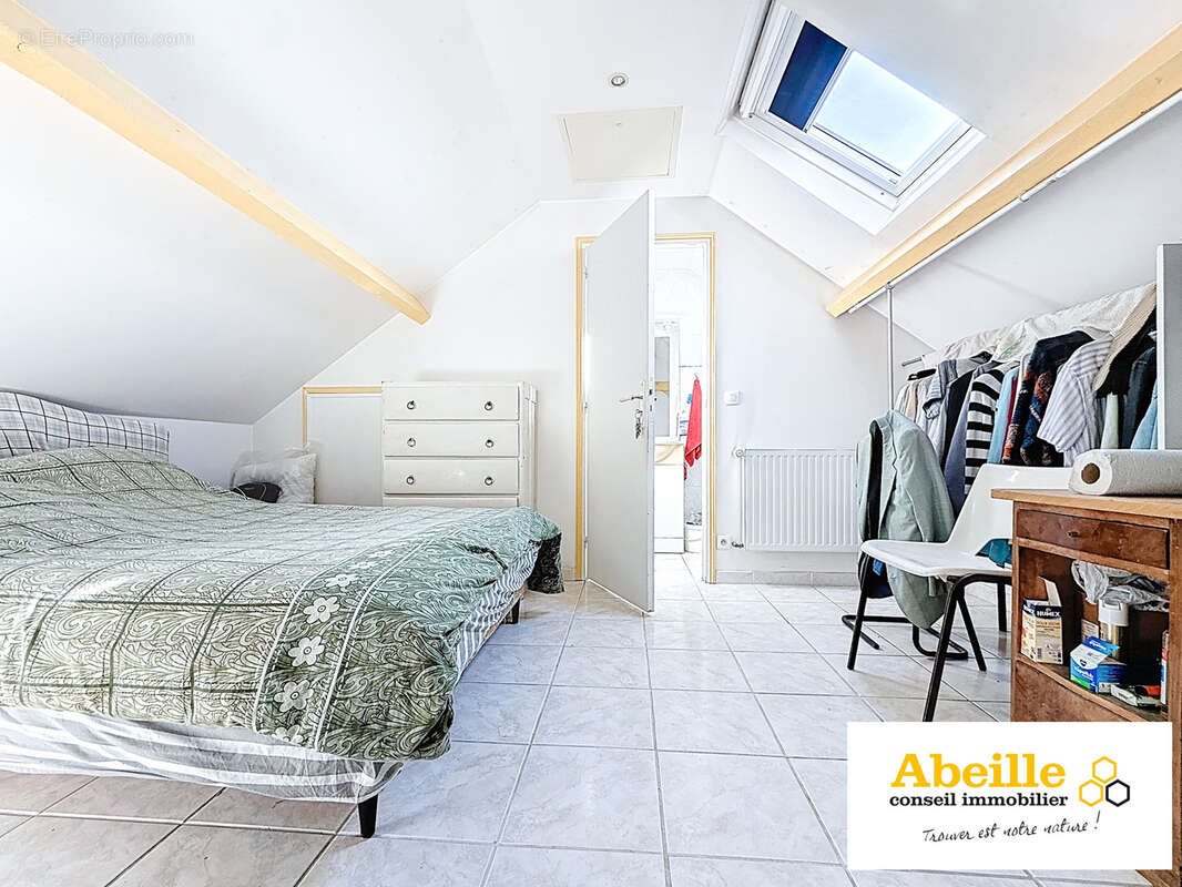 Appartement à vendre, 18m², Saint-Chéron