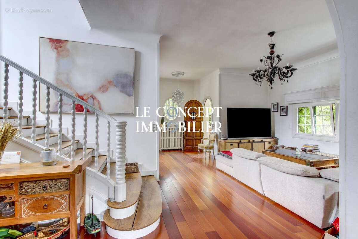 Maison à vendre, 303m², Biarritz