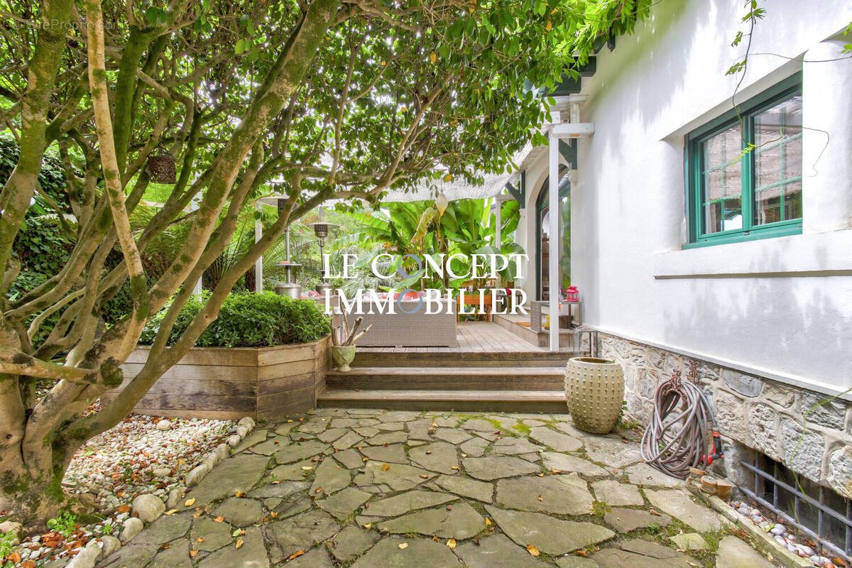 Maison à vendre, 303m², Biarritz