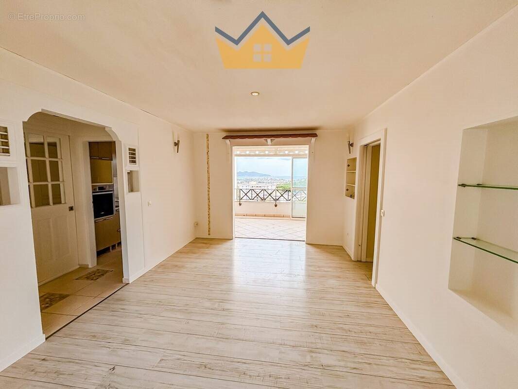 Appartement à vendre, 79m², Fort-de-France