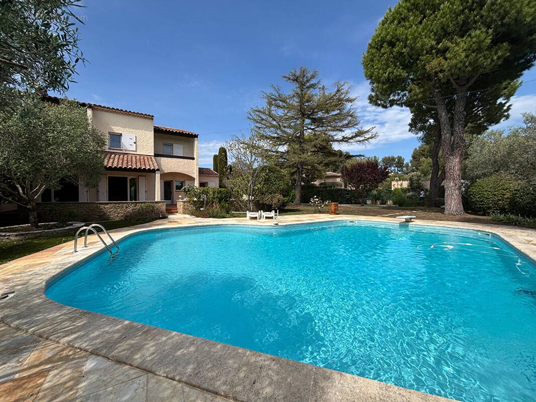 Maison à vendre, 121m², Allauch