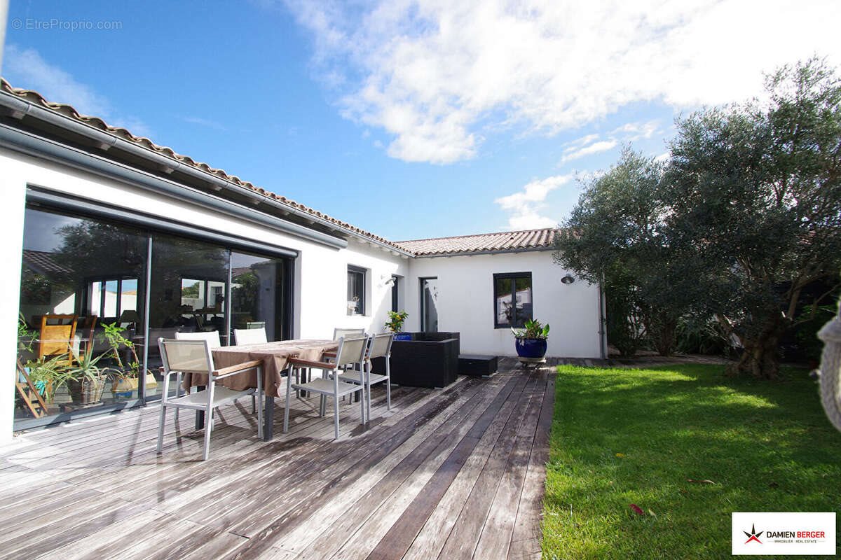Maison à vendre, 187m², Loix