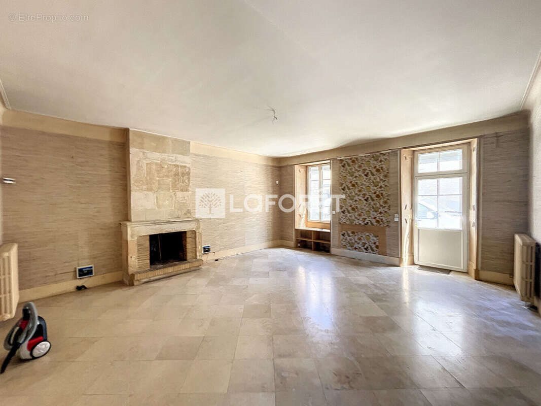 Maison à vendre, 297m², Caen