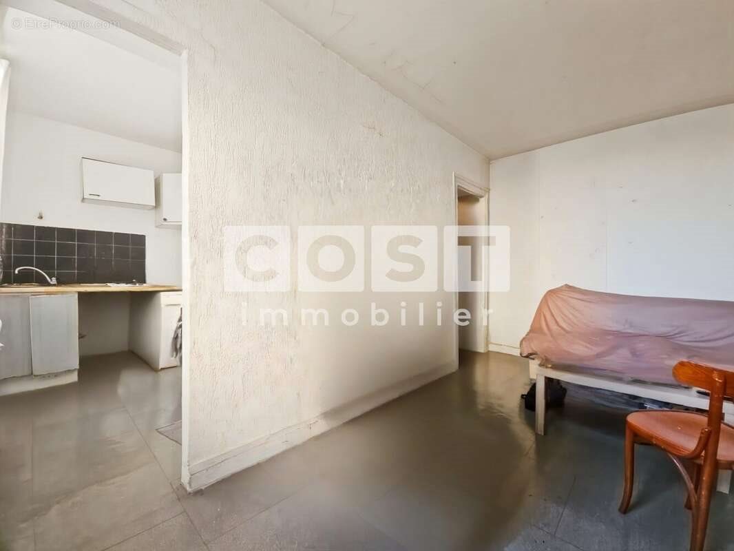 Appartement à vendre, 24m², Colombes