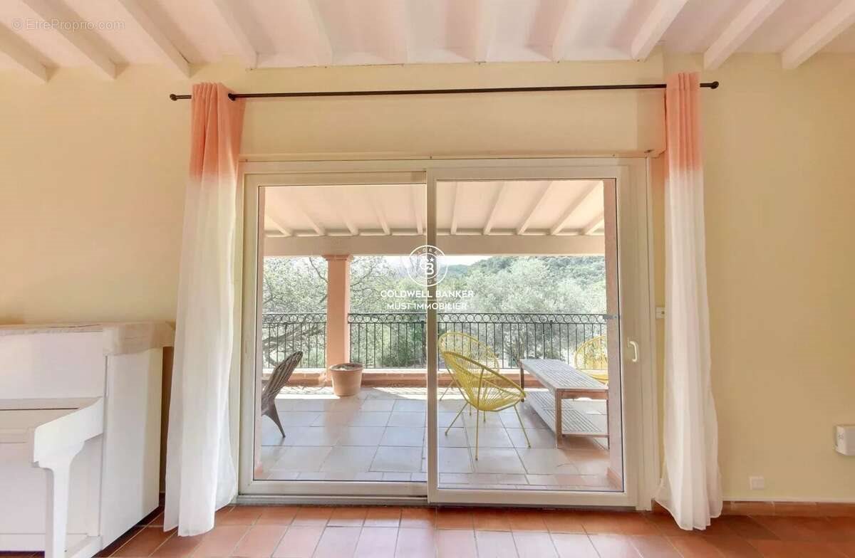 Maison à vendre, 250m², Thuir