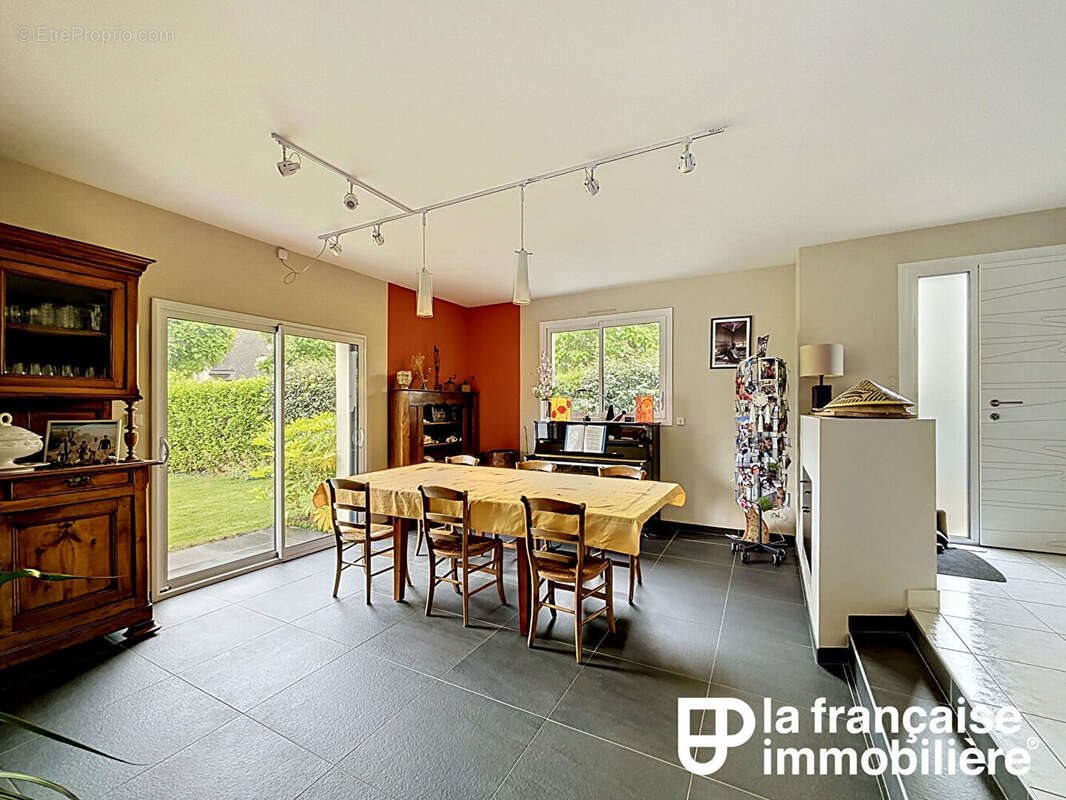 Maison à vendre, 189m², Mordelles