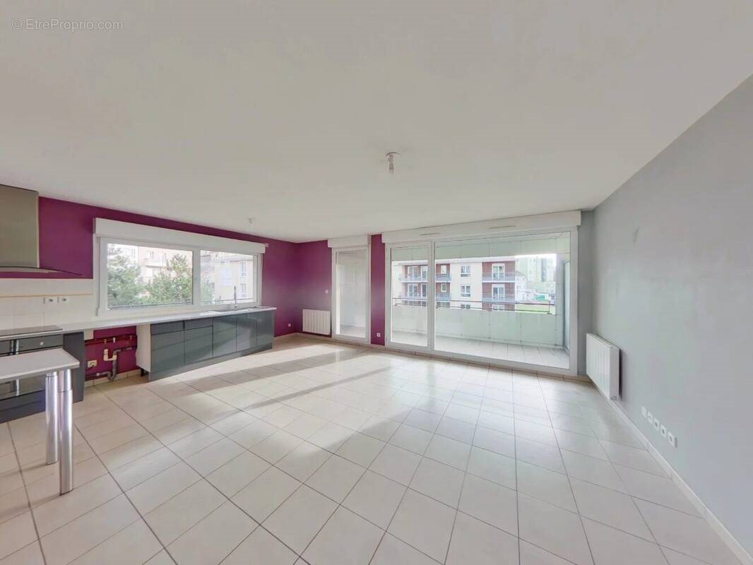 Appartement à vendre, 69m², Saint-Priest-en-Jarez
