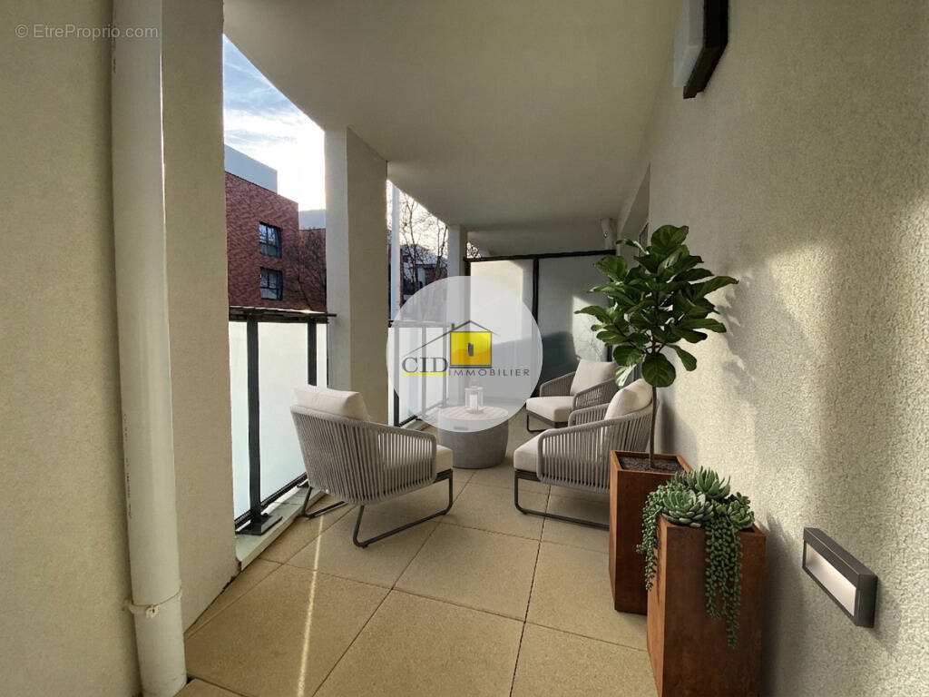 Appartement à vendre, 57m², Vénissieux