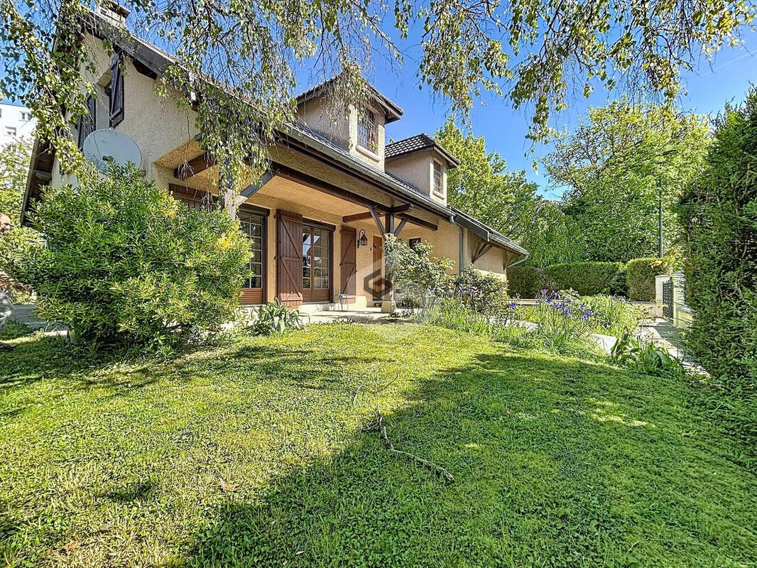 Maison à vendre, 160m², Châlons-en-Champagne