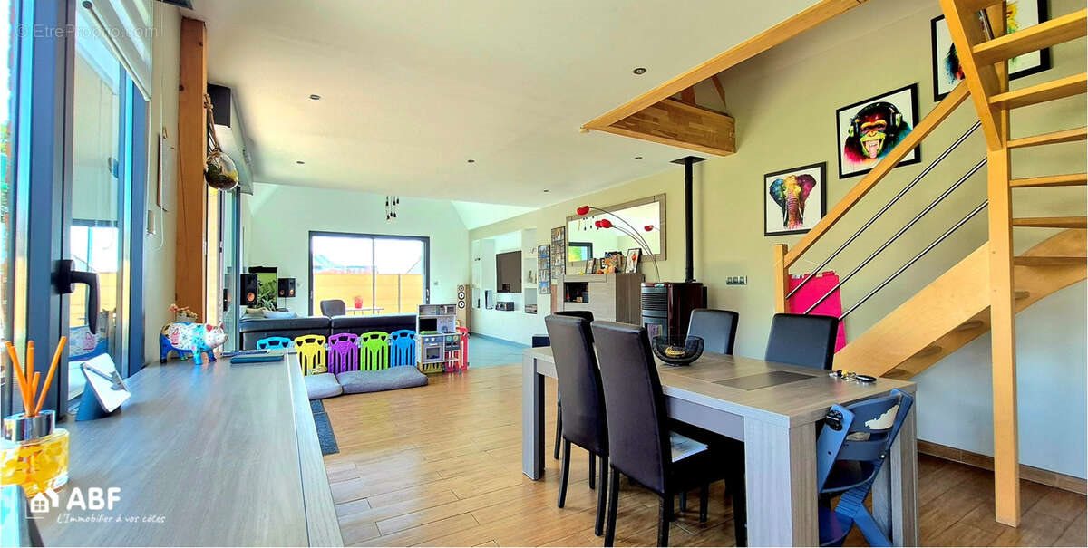 Maison à vendre, 100m², Tourville-sur-Arques