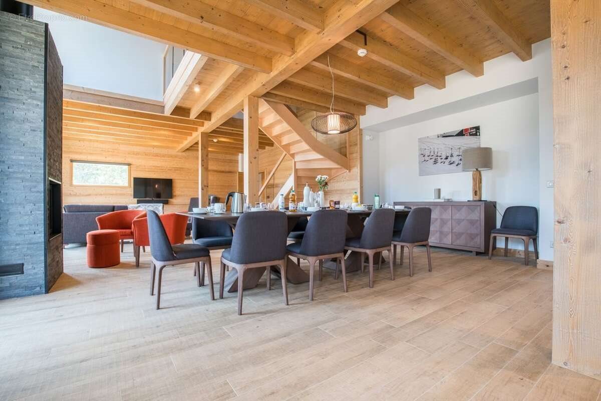 Maison à vendre, 192m², Praz-sur-Arly