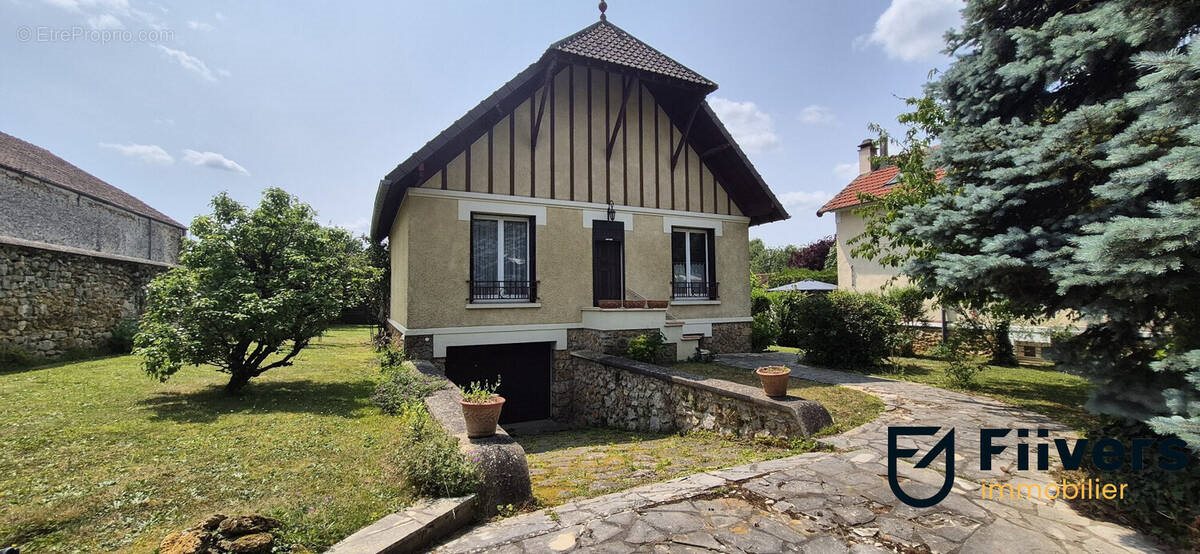 Maison à vendre, 107m², Mennecy