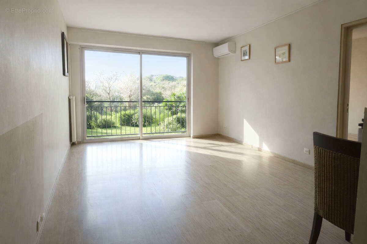 Appartement à vendre, 54m², Antibes