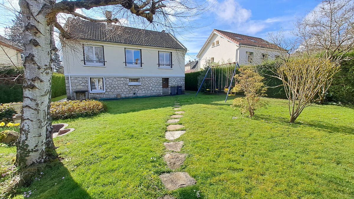 Maison à vendre, 99m², Saint-Rémy-lès-Chevreuse
