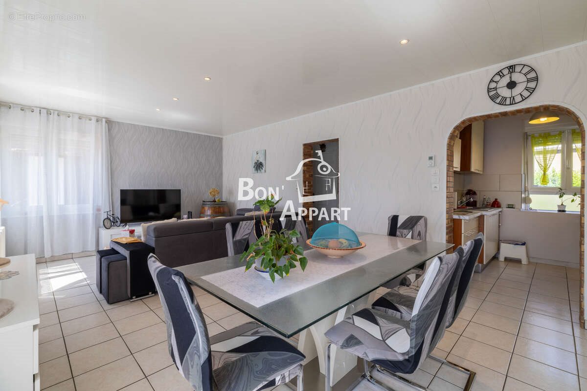 Maison à vendre, 92m², Valleroy