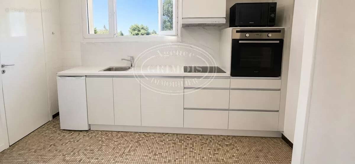 Appartement à vendre, 74m², Narbonne