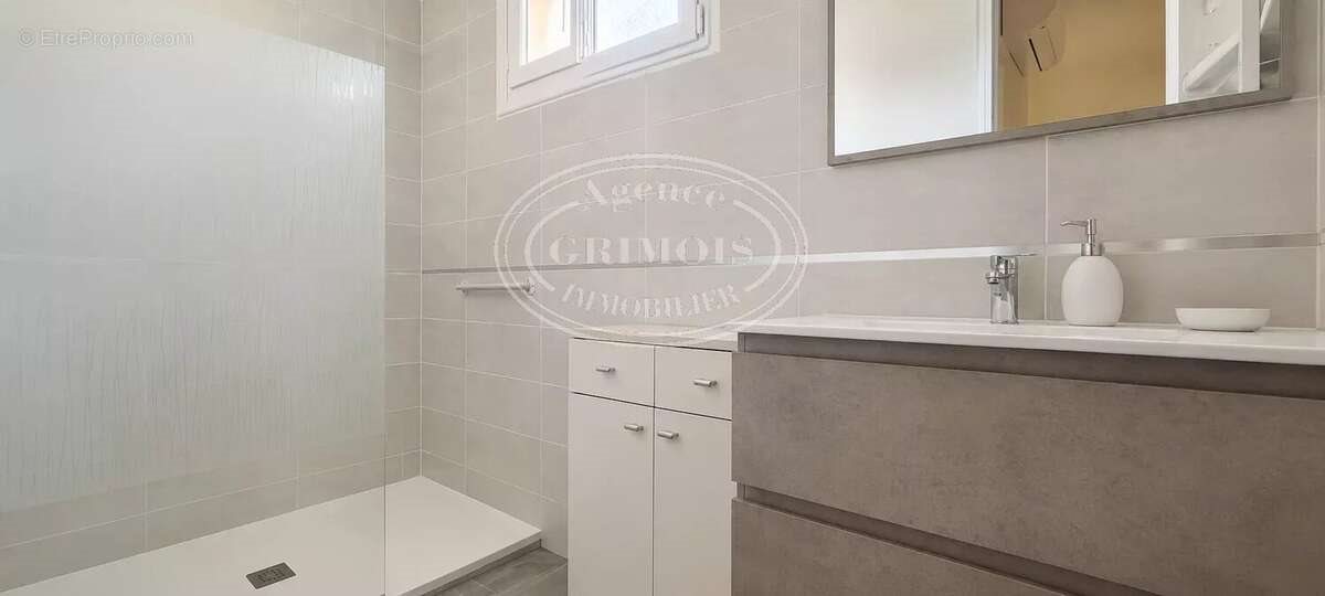 Appartement à vendre, 74m², Narbonne