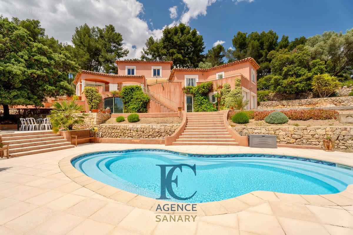 Maison à vendre, 180m², Bandol