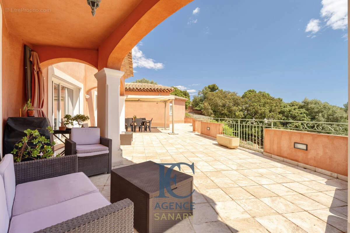 Maison à vendre, 180m², Bandol
