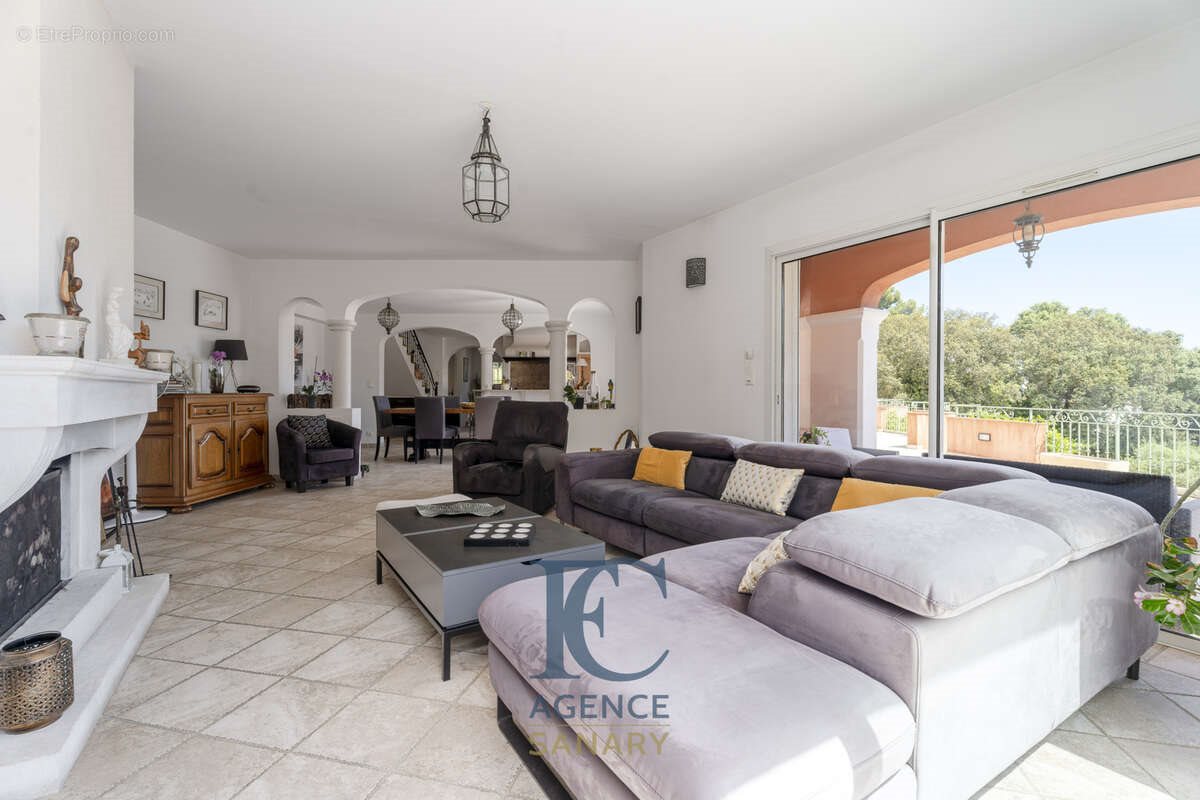 Maison à vendre, 180m², Bandol